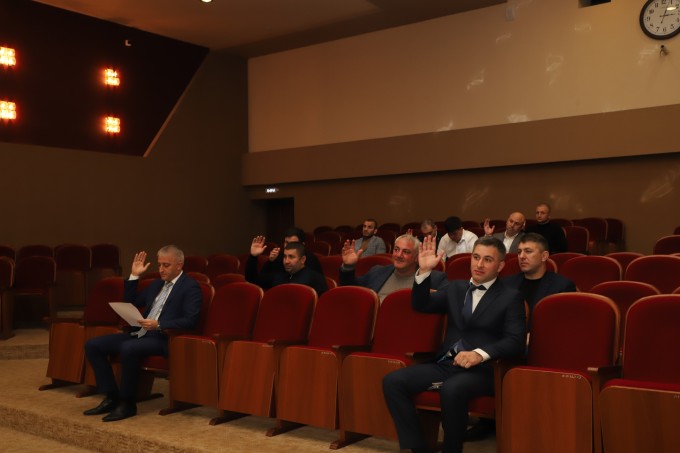 Состоялась пятьдесят третья сессия собрания представителей г. Владикавказа. 