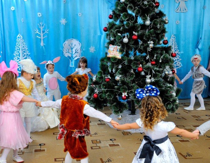 Воспитанники детских домов Владикавказа получат подарки от Бориса Албегова