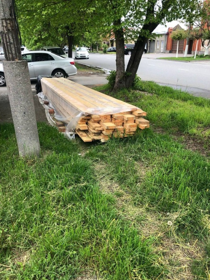 УКГХ АМС г. Владикавказа продолжает борьбу за порядок в столице республики. 