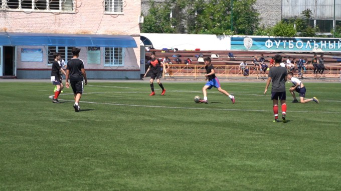 Во Владикавказе стартовал турнир «Кожаный мяч»
