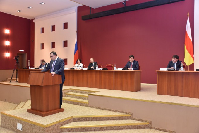 Во Владикавказе состоялась четвертая сессия Собрания представителей
