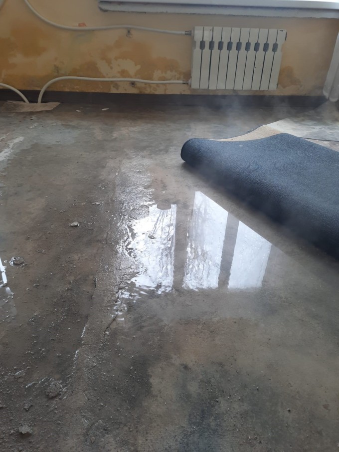 Аварийная бригада «Единой дежурно-диспетчерской службы» Владикавказа устранила причину затопления детского сада № 91. 