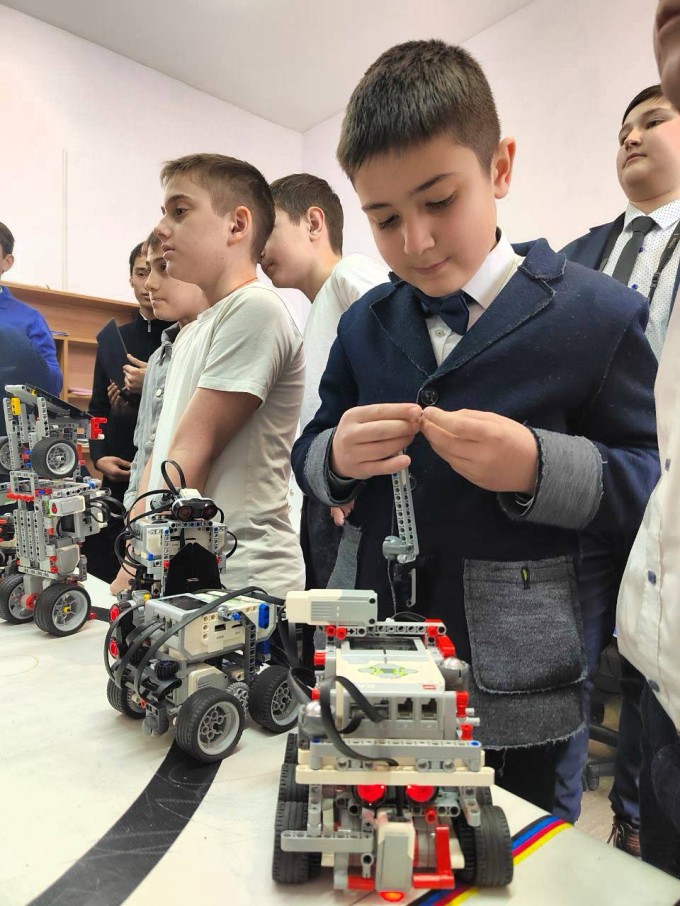 Будущее в роботах: городской конкурс «Мой робот - 2026» во Владикавказе