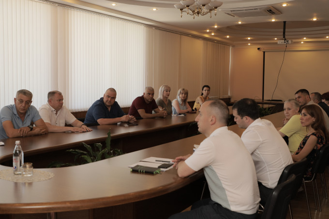 Вячеслав Мильдзихов встретился с собственниками помещений на ул.Г.Баева