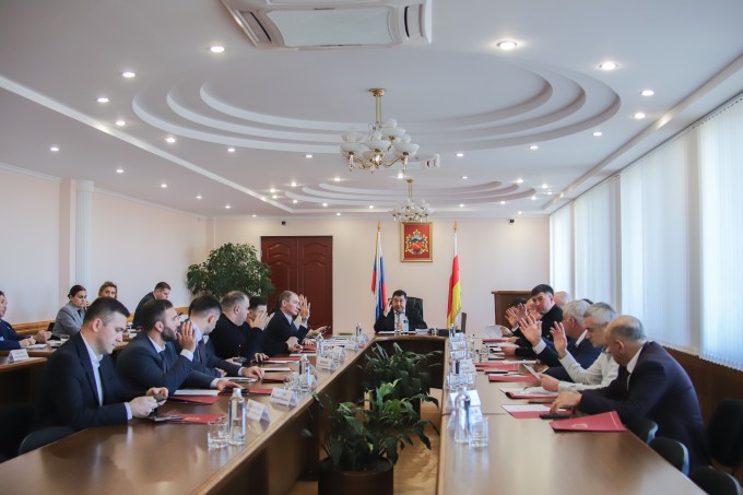 Под председательством Сергея Таболова состоялась 18-я сессия Собрания представителей Владикавказа VIII созыва. 