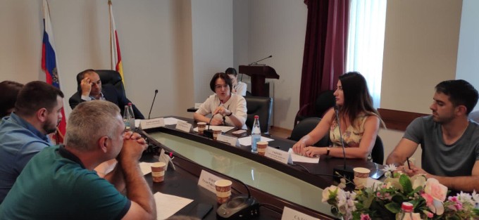 Перспективы развития туризма в Северной Осетии обсудили на круглом столе.