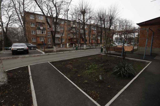 Во Владикавказе в 2018 году отремонтировали более 25 дворов многоквартирных домов 