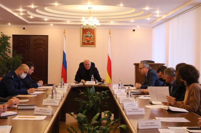 Состоялось заседание Межведомственной муниципальной комиссии Владикавказа по снижению уровня неформальной занятости