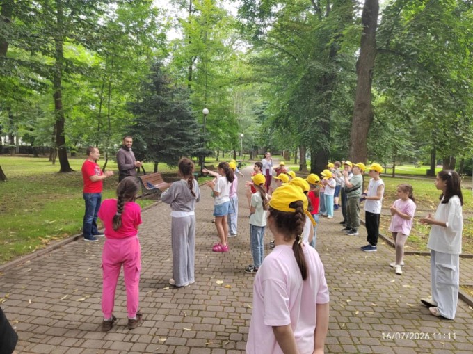 В Центральном парке и отдыха им. К.Хетагурова сегодня царила атмосфера настоящего спортивного азарта.  