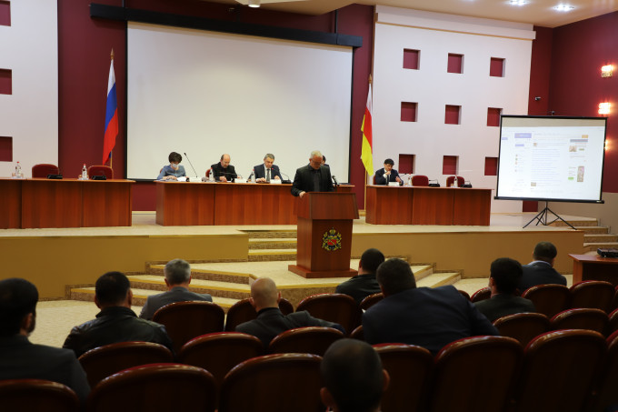 Во Владикавказе состоялась восьмая сессия Собрания представителей