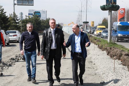 Во Владикавказе стартовали масштабные работы по реконструкции дорог
