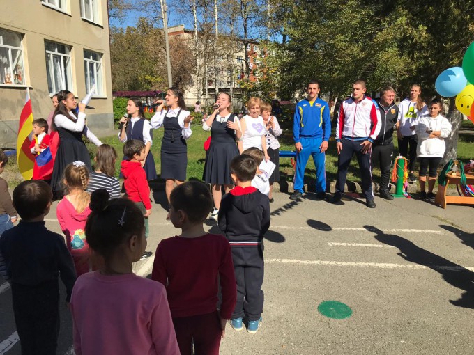 Во Владикавказе в детском саду № 63 прошла "Зарядка с чемпионом"
