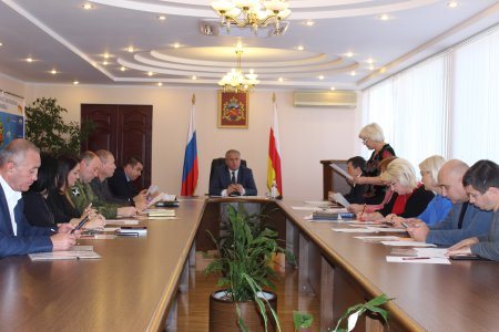 В АМС Владикавказа состоялось заседание антинаркотической комиссии