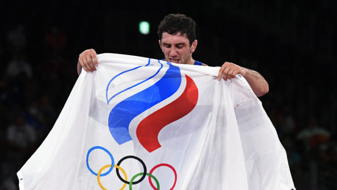 Борец Заурбек Сидаков принес России 17-е золото Олимпиады