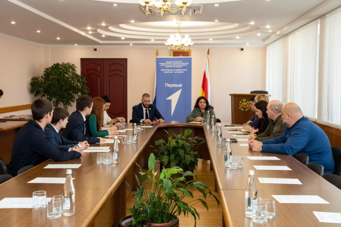 В администрации Владикавказа состоялось заседание Муниципального координационного совета под председательством заместителя мэра города Мадины Ходовой. 