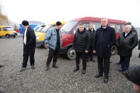 Борис Албегов призвал навести порядок на городском общественном транспорте