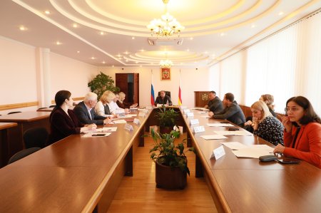 Заседание Комиссии по соблюдению требований к служебному поведению муниципальных служащих АМС г. Владикавказа и урегулированию конфликта интересов 