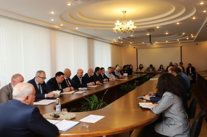 Молодежный парламент принял участие в аппаратном совещании АМС г.Владикавказа